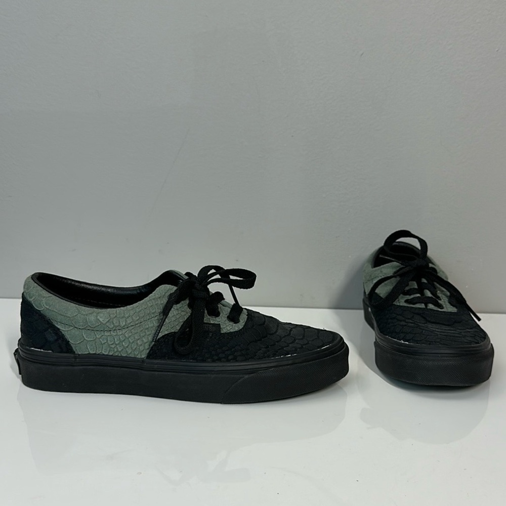Vans Era Harry Potter Slytherin Women’s Snakeskin Sneakers Size 6